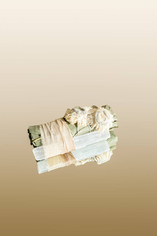 Healing Floral Sage - Eucalyptus + White Selenite (White)