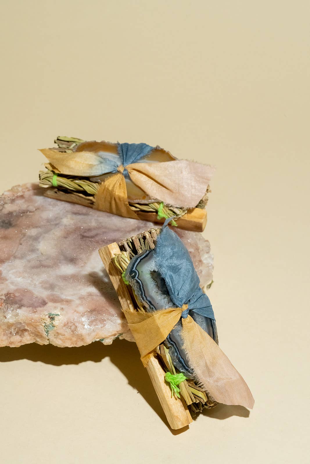 Healing Floral Sage - Rosemary + Sweetgrass Palo Santo